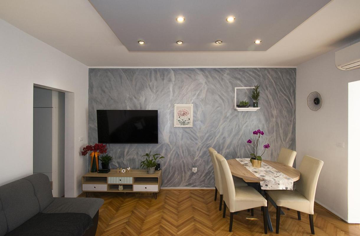 Apartment Edera, Near The Town In A Quiet Location 罗维尼 外观 照片