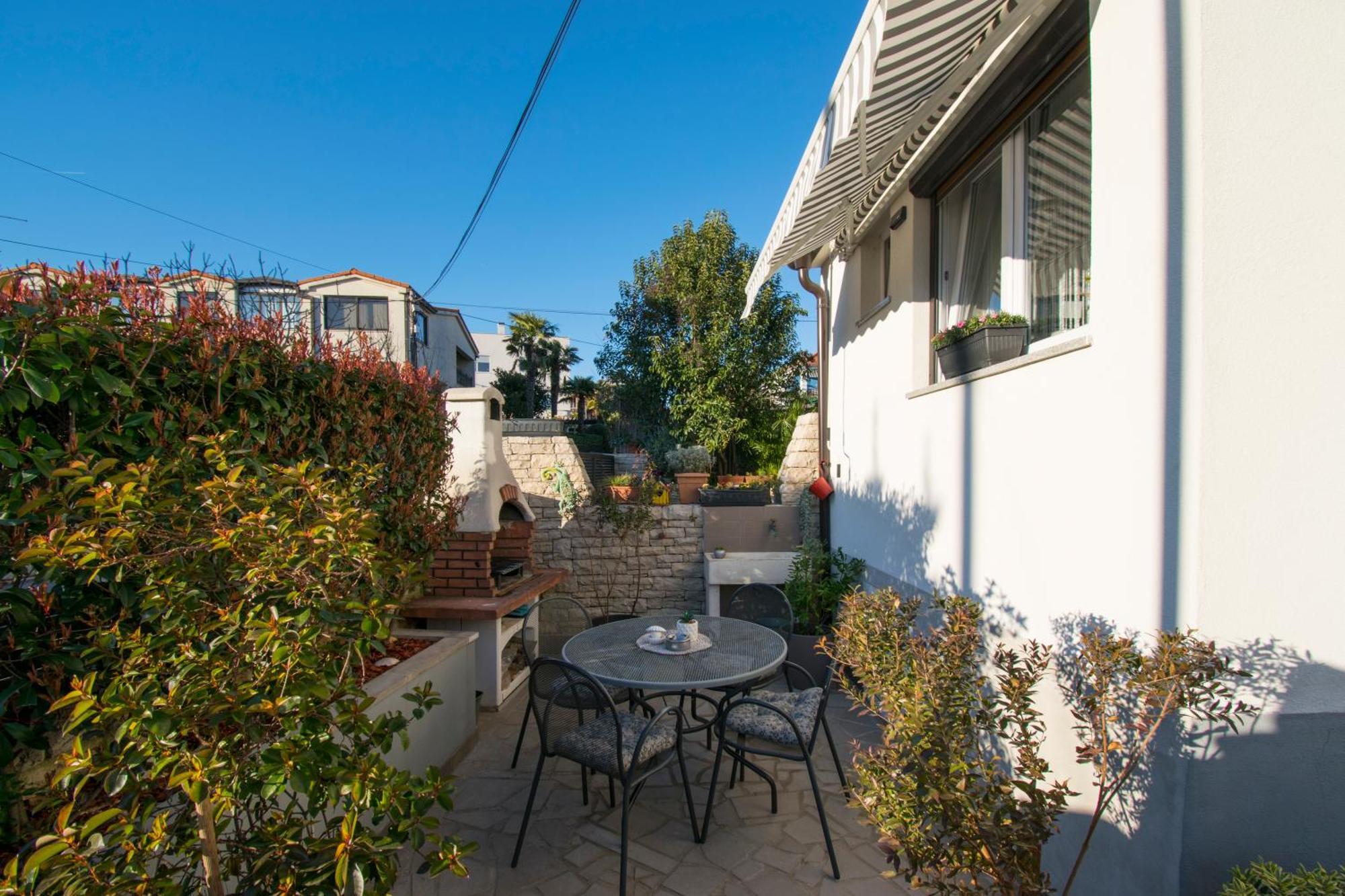 Apartment Edera, Near The Town In A Quiet Location 罗维尼 外观 照片